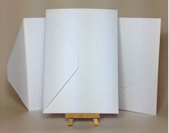 100% Recycled White 300gsm 148x210mm A5 POCKETFOLDS