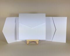 100% Recycled White 300gsm 150x150mm POCKETFOLDS