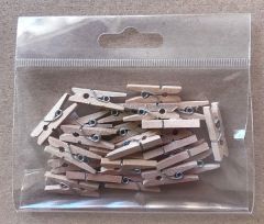 Bag of Small Wooden Pegs (25 pcs)