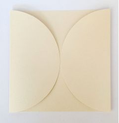 Advocate Ivory 250gsm Cardigan Creased Card Blanks